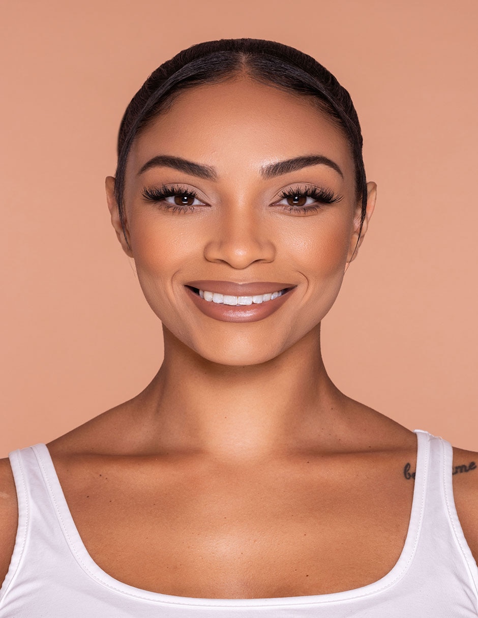 Base de maquillaje líquida mate 4