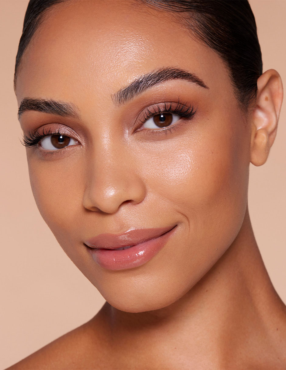 Base de maquillaje líquida mate 2