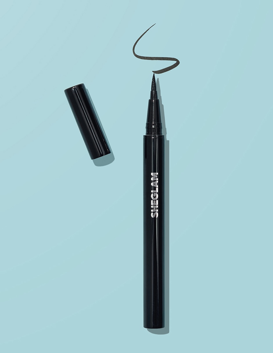 Delineador para ojos mate 4
